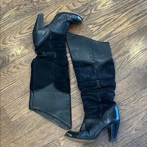 Zodiac vtg 8 Elegant Black Knee-High Women's Boots